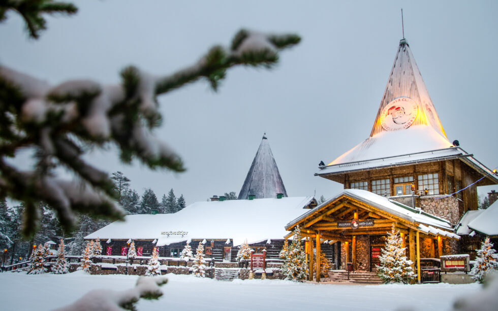 Rovaniemi - santa clause - winter - Finland - Christoffel Travel