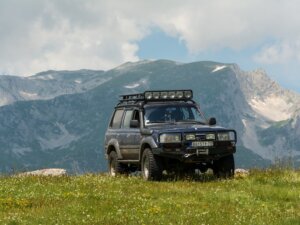 Jeep - Montenegro - vakantie - Christoffel Travel