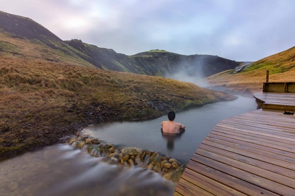 Reykjadalur hotspring - IJsland - Christoffel Travel