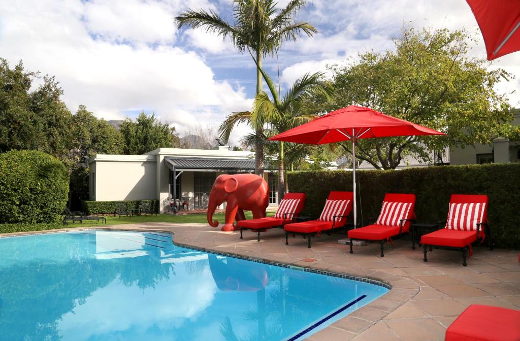 Avondrood Guest House in Franschhoek – sfeervolle accommodatie in de wijnvallei met Christoffel Travel.