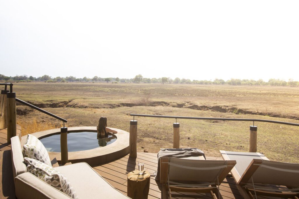 Puku Ridge Camp: luxe safaritent met uitzicht over een actief wildgebied in South Luangwa – Christoffel Travel