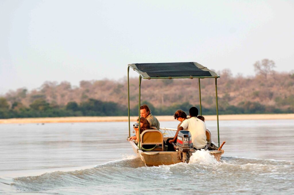 Bootsafari vanaf Sand Rivers Selous in Nyerere National Park, Tanzania – luxe lodgesafari met Christoffel Travel