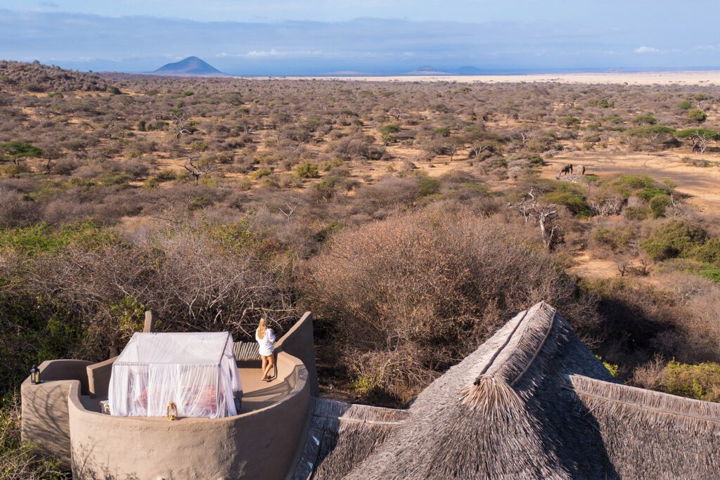 Ol Donyo Lodge in de Chyulu Hills, Kenia – luxe safari-accommodatie met uitzicht op de Kilimanjaro, aangeboden door Christoffel Travel
