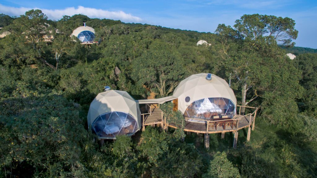 The Highlands Ngorongoro met futuristische koepeltenten en panoramisch uitzicht over de hooglanden van Tanzania – Christoffel Travel