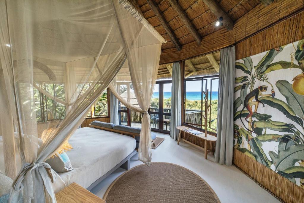 Thonga Beach Lodge, luxe strandlodge verscholen tussen de duinen van Maputaland, Zuid-Afrika – Christoffel Travel