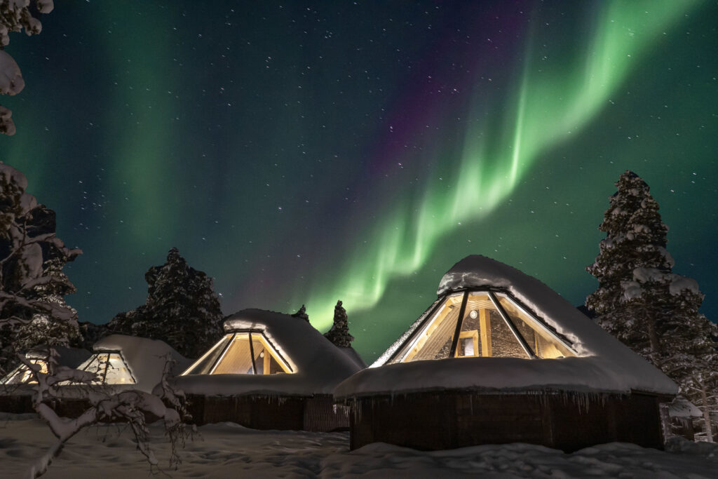 Aurora cabin in Lapland onder het noorderlicht